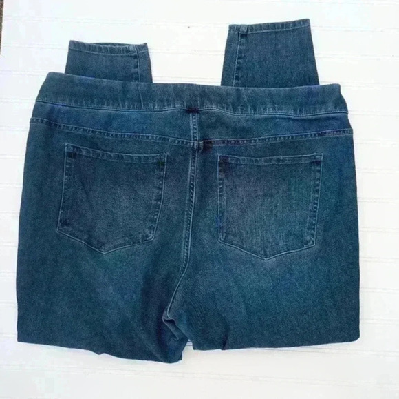 Lane Bryant High Rise Ultimate Stretch Jegging Dark Wash - Picture 3 of 5